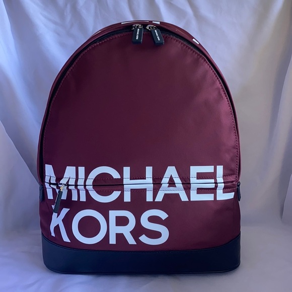 New MICHAEL KORS Large DK BERRY Backpack - Picture 1 of 10